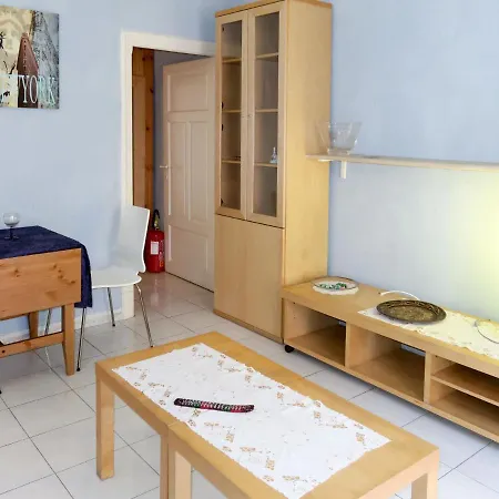 Locazione Turistica Rosanna - Bdg140 Apartmán *